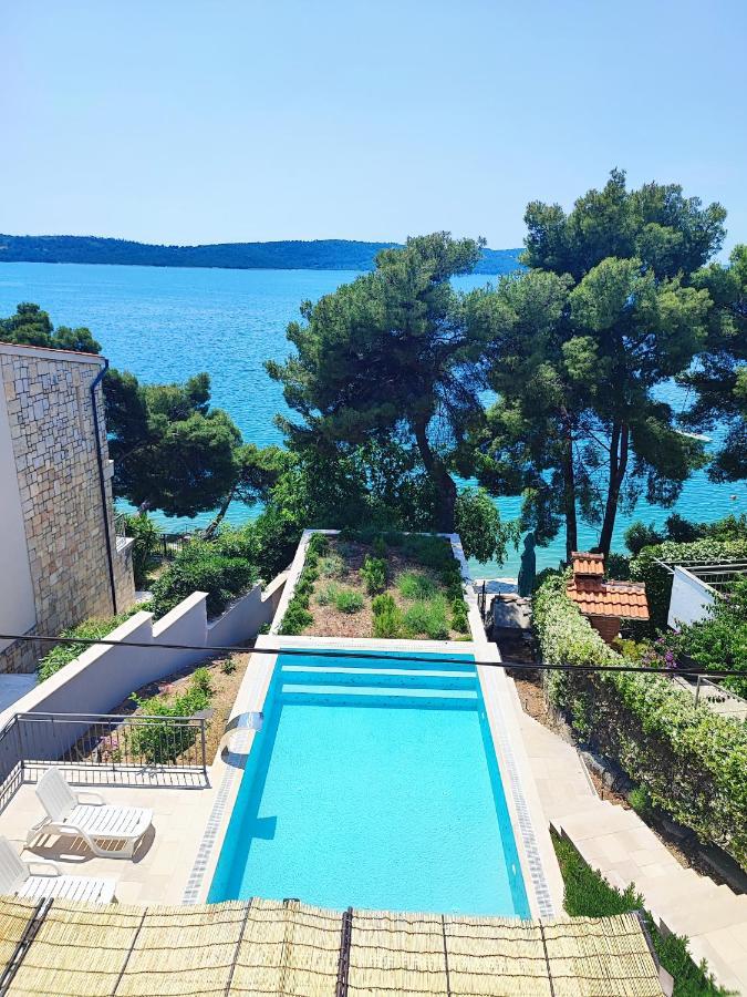 Villa Penava, Private Beach, Pool And 7Min To โตรกีร์ ภายนอก รูปภาพ